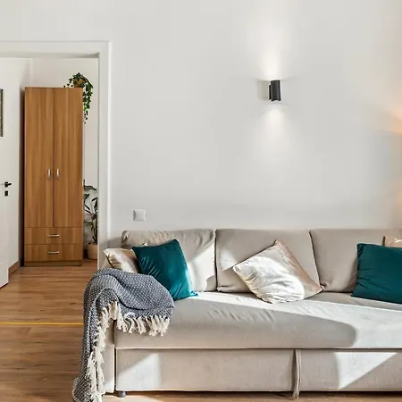 Apartamento Urban Utopia - National Theatre view