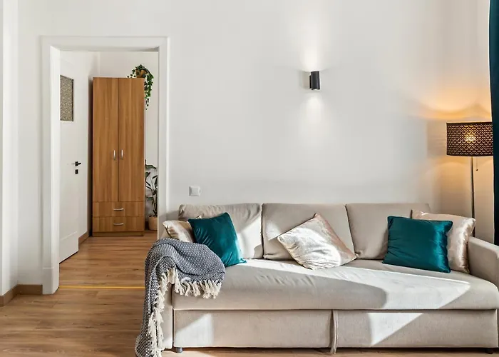 Apartman Urban Utopia - National Theatre view