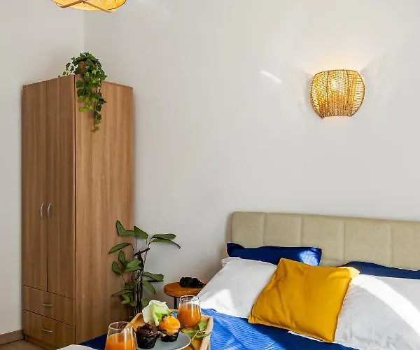 Urban Utopia - National Theatre view Apartment *